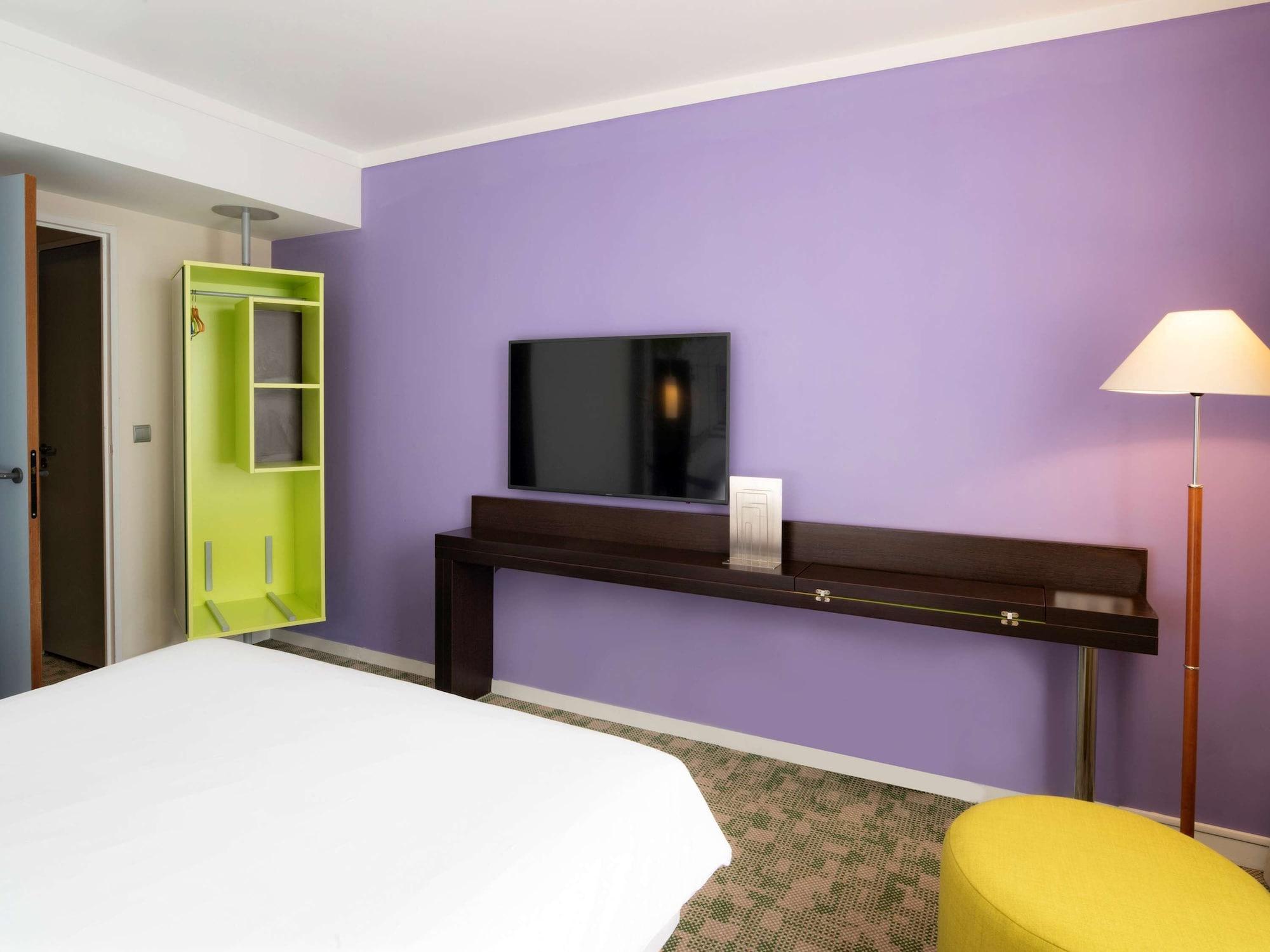 Ibis Styles Evry Courcouronnes Hotel And Events Exterior foto
